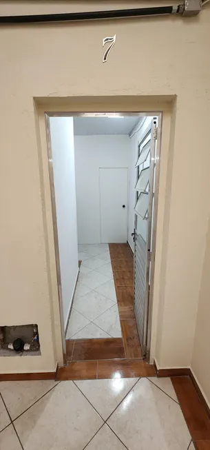 Foto 1 de Kitnet com 1 Quarto para alugar, 23m² em Brás, São Paulo