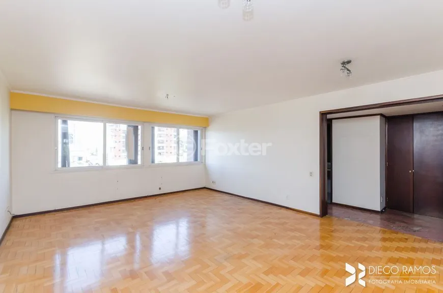 Foto 1 de Apartamento com 3 Quartos à venda, 152m² em Auxiliadora, Porto Alegre