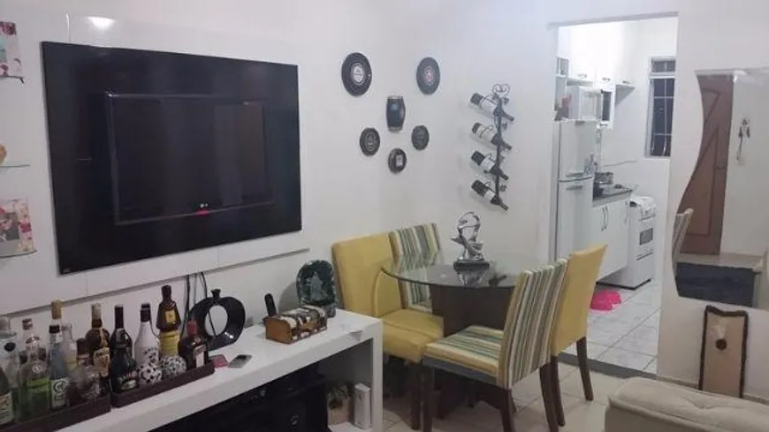 Foto 1 de Apartamento com 2 Quartos à venda, 47m² em Arsenal, São Gonçalo