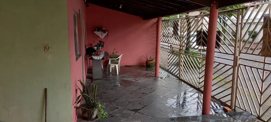 Foto 1 de Casa com 3 Quartos à venda, 343m² em Ouro Preto, Belo Horizonte