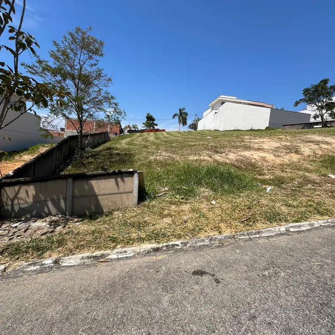 Foto 1 de Lote/Terreno à venda, 300m² em Lagoa, Macaé