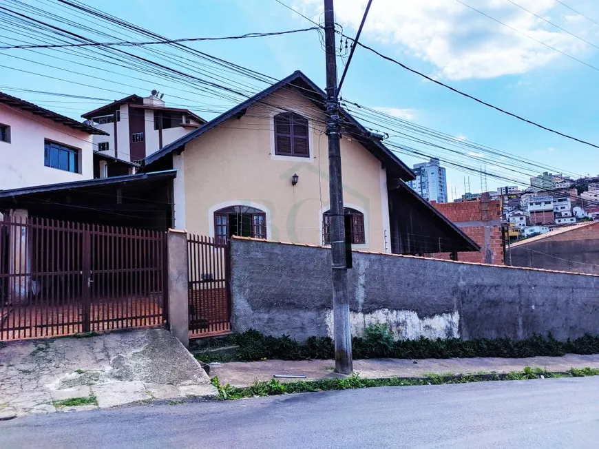 Foto 1 de Casa com 3 Quartos à venda, 90m² em Santa Angela, Poços de Caldas