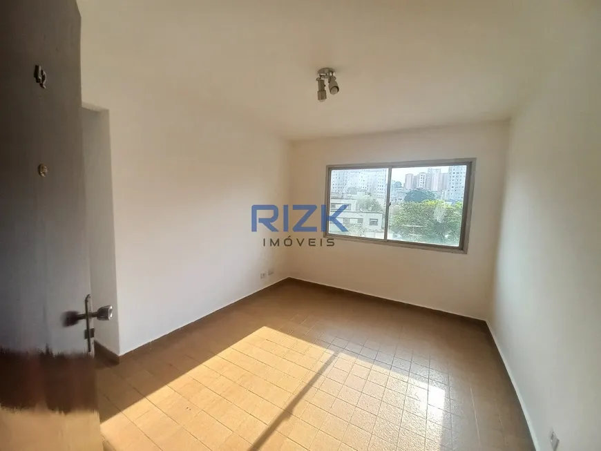 Foto 1 de Apartamento com 1 Quarto para alugar, 50m² em Cambuci, São Paulo