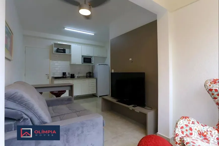 Foto 1 de Apartamento com 1 Quarto para alugar, 30m² em Vila Madalena, São Paulo