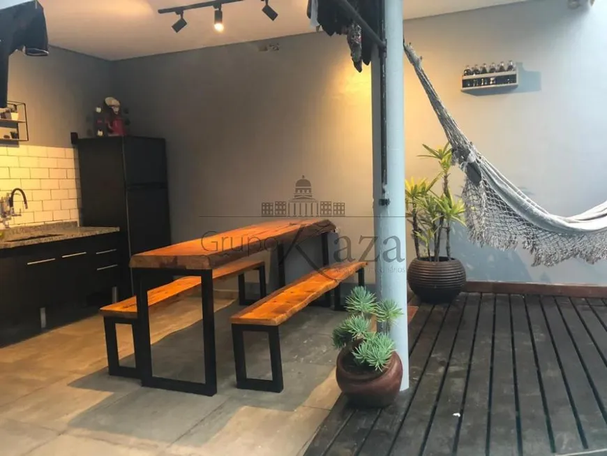 Foto 1 de Casa com 3 Quartos à venda, 200m² em Jardim Flórida, Jacareí