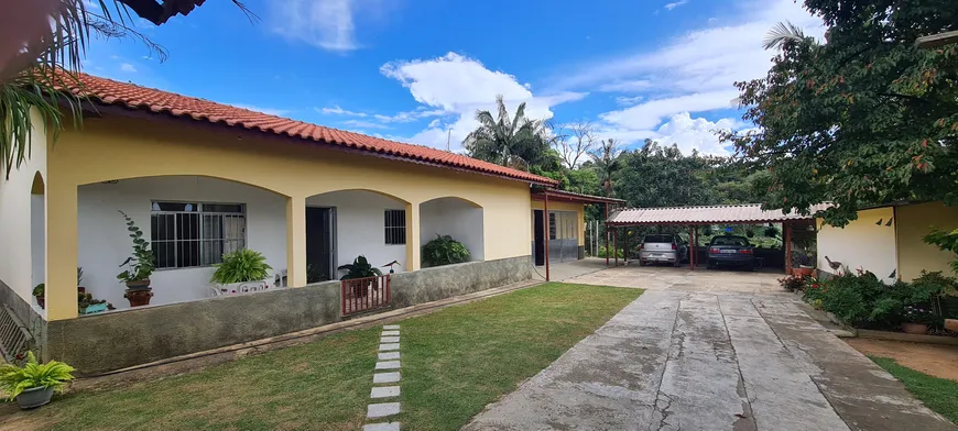 Foto 1 de Casa com 2 Quartos à venda, 170m² em Vinhedos III, São Roque