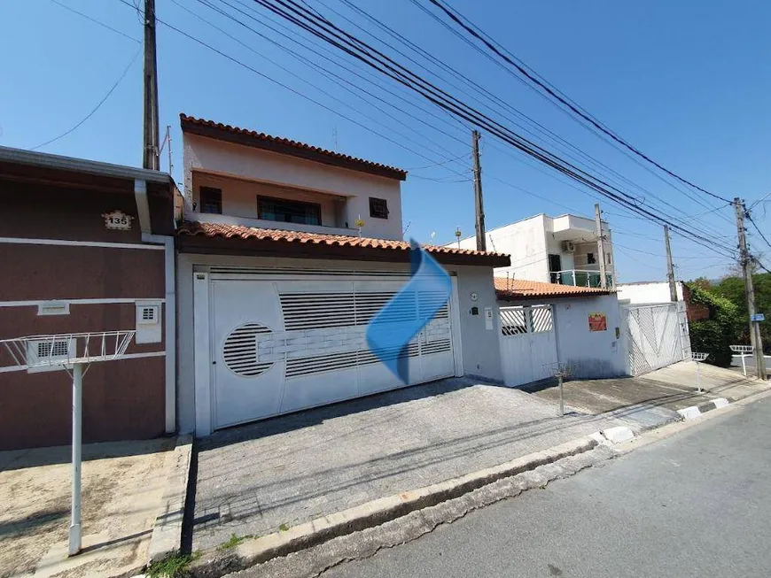 Foto 1 de Casa com 3 Quartos à venda, 234m² em Residencial Vasques Martins, Votorantim