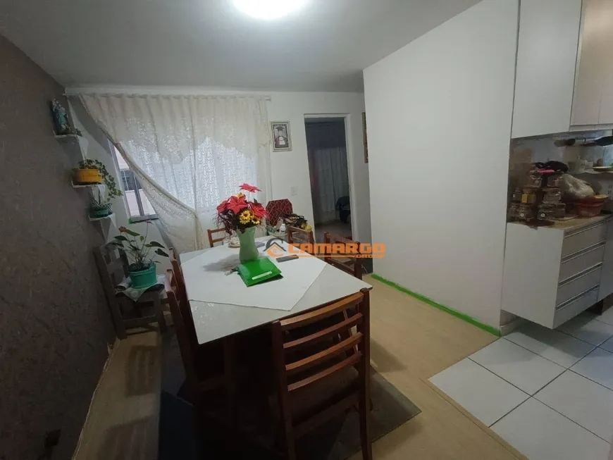 Foto 1 de Apartamento com 2 Quartos à venda, 42m² em Ganchinho, Curitiba