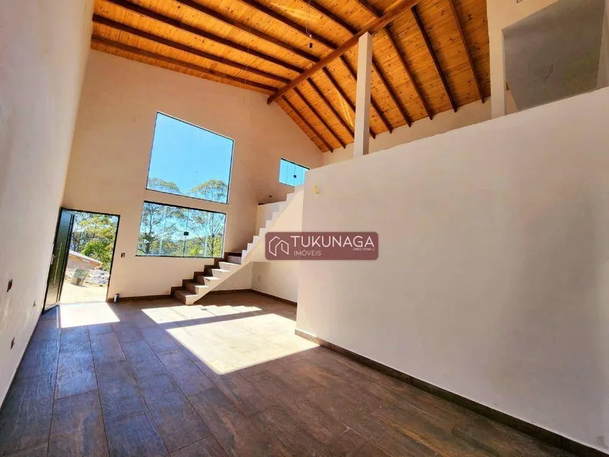 Foto 1 de Casa de Condomínio com 2 Quartos à venda, 115m² em Mato Dentro, Mairiporã