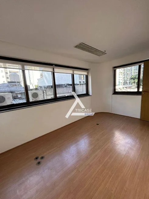 Foto 1 de Sala Comercial para venda ou aluguel, 58m² em Moema, São Paulo