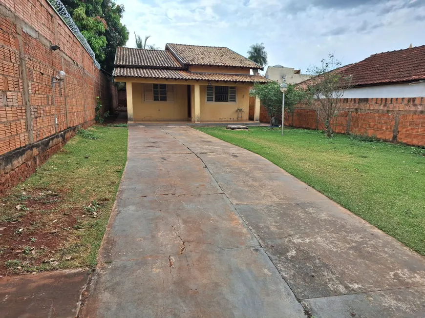 Foto 1 de Casa com 2 Quartos à venda, 102m² em Vila Planalto, Campo Grande