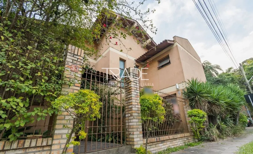 Foto 1 de Casa com 3 Quartos à venda, 220m² em Tristeza, Porto Alegre