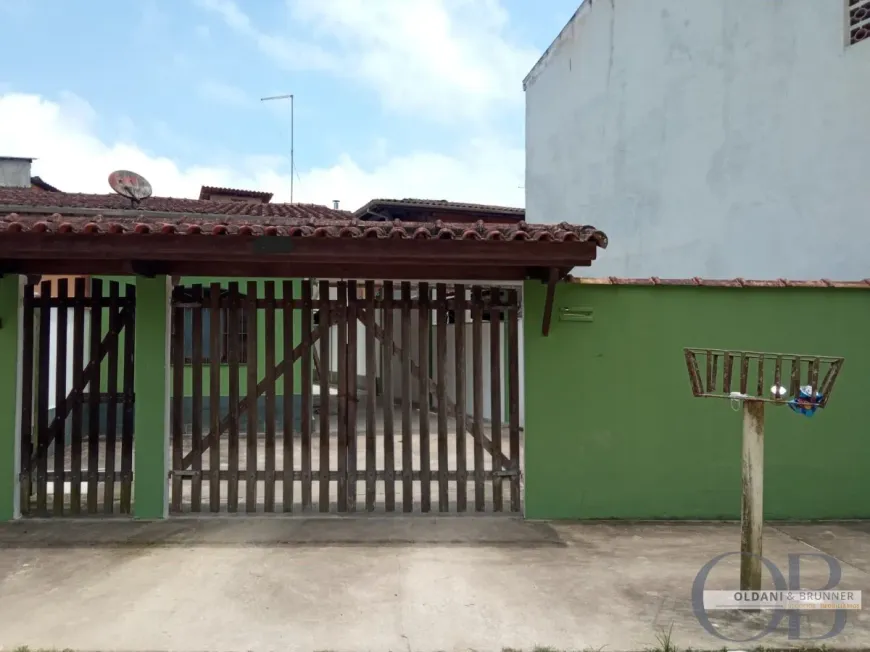 Foto 1 de Casa com 2 Quartos à venda, 49m² em Perequê-Açu, Ubatuba