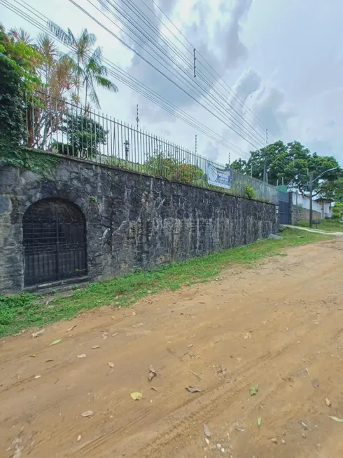 Foto 1 de Casa com 6 Quartos à venda, 446m² em Várzea, Recife