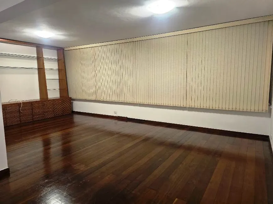 Foto 1 de Apartamento com 3 Quartos à venda, 134m² em Laranjeiras, Rio de Janeiro