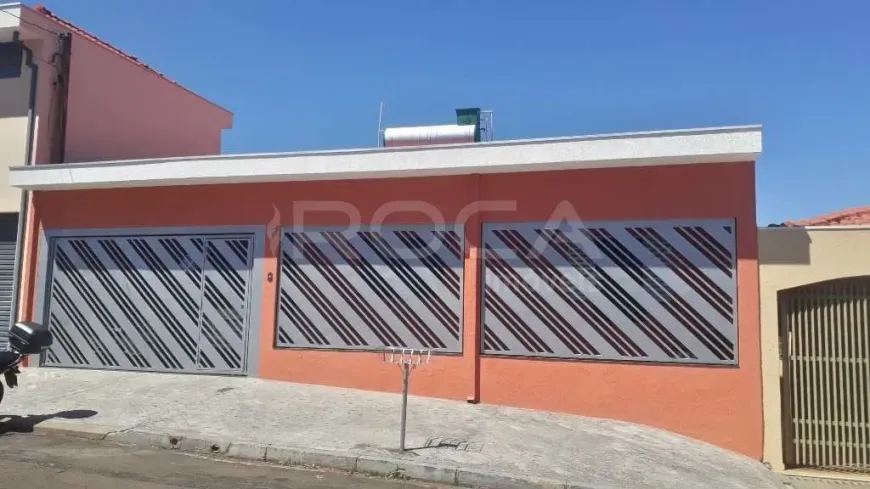 Foto 1 de Casa com 2 Quartos à venda, 121m² em Jardim Beatriz, São Carlos