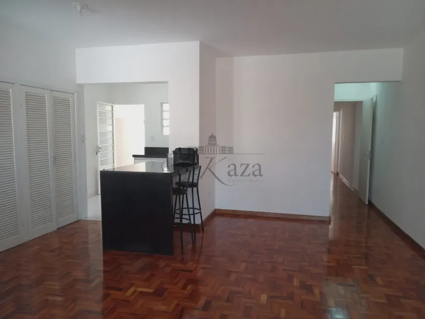 Foto 1 de Casa com 2 Quartos para alugar, 102m² em Jardim Satélite, São José dos Campos