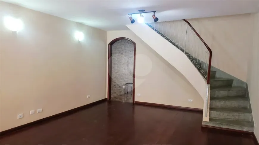 Foto 1 de Sobrado com 3 Quartos à venda, 180m² em Brooklin, São Paulo