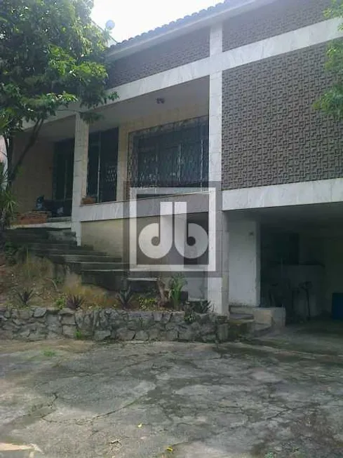 Foto 1 de Casa com 3 Quartos à venda, 296m² em Freguesia- Jacarepaguá, Rio de Janeiro