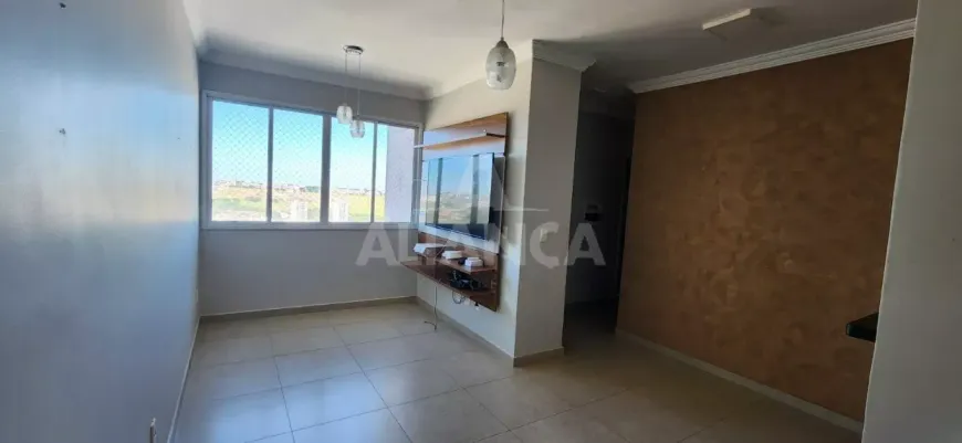 Foto 1 de Apartamento com 2 Quartos para alugar, 65m² em Aclimacao, Uberlândia