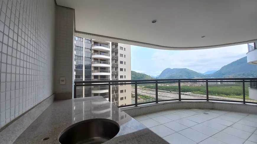 Foto 1 de Apartamento com 2 Quartos à venda, 86m² em Barra da Tijuca, Rio de Janeiro