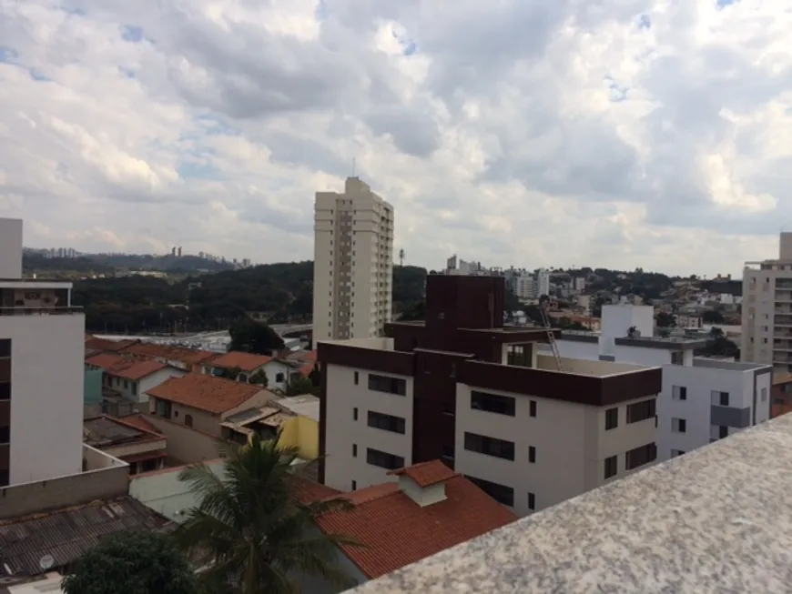 Foto 1 de Cobertura com 4 Quartos à venda, 200m² em Pampulha, Belo Horizonte