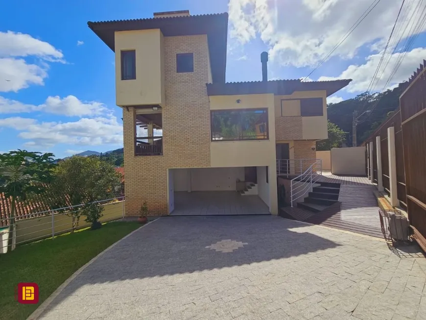 Foto 1 de Casa com 4 Quartos à venda, 301m² em Joao Paulo, Florianópolis