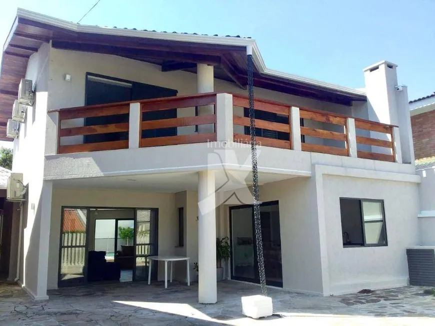 Foto 1 de Casa com 3 Quartos para venda ou aluguel, 201m² em Atami, Pontal do Paraná