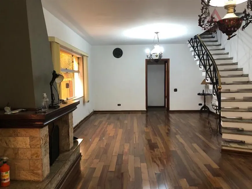 Foto 1 de Casa com 3 Quartos à venda, 276m² em Água Branca, São Paulo