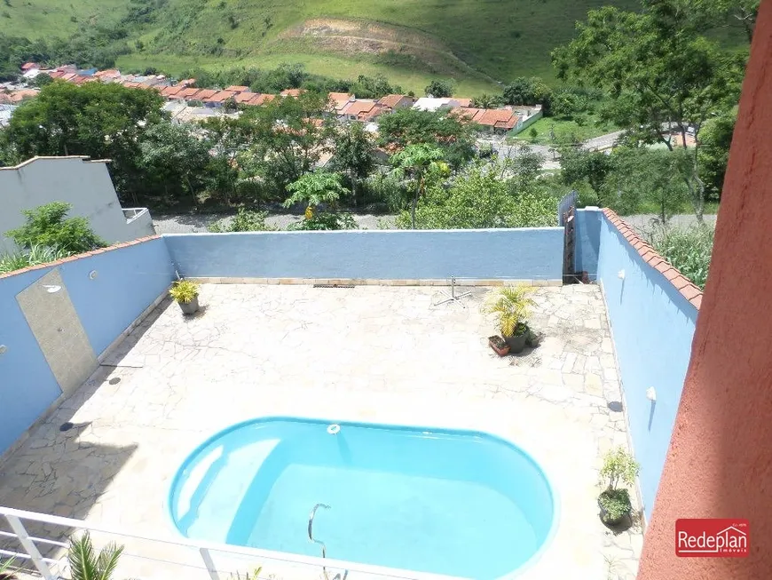 Foto 1 de Casa com 4 Quartos à venda, 403m² em Jardim Amália I, Volta Redonda