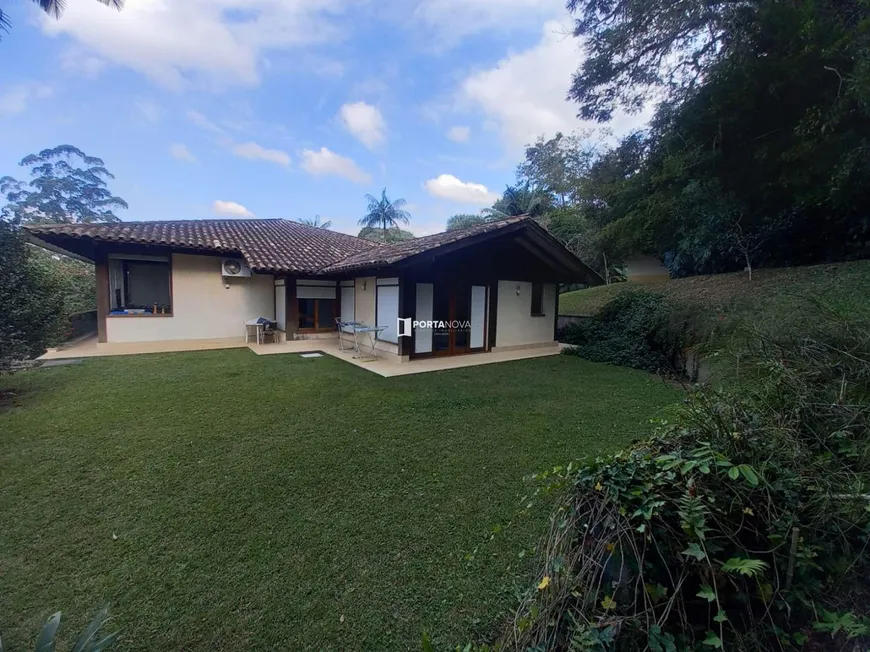 Foto 1 de Casa com 4 Quartos à venda, 601m² em Condomínio Iolanda, Taboão da Serra