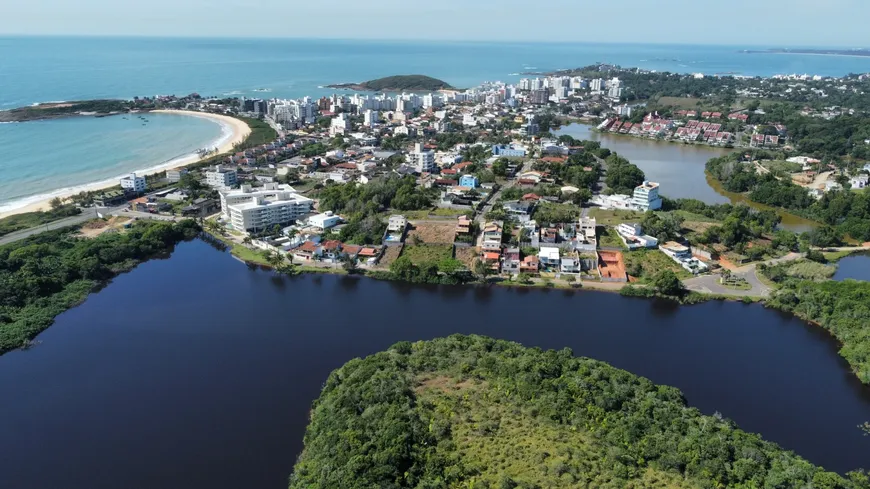 Foto 1 de Lote/Terreno à venda, 1560m² em Nova Guarapari, Guarapari