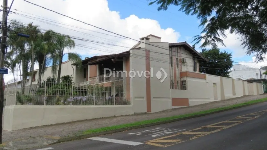 Foto 1 de Casa com 4 Quartos à venda, 399m² em Cristal, Porto Alegre