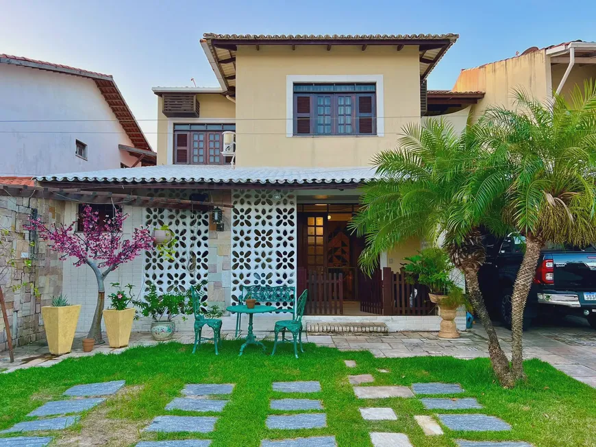 Foto 1 de Casa com 4 Quartos à venda, 247m² em Edson Queiroz, Fortaleza