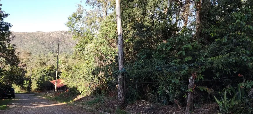 Foto 1 de Lote/Terreno à venda, 600m² em , Brumadinho