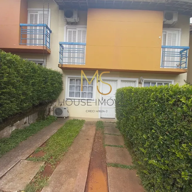 Foto 1 de Casa com 2 Quartos à venda, 97m² em Jardim Guerreiro, Cotia