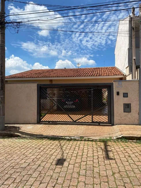 Foto 1 de Casa com 3 Quartos à venda, 280m² em Centro, Araraquara