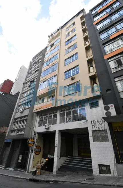 Foto 1 de Apartamento com 3 Quartos para alugar, 143m² em Centro Histórico, Porto Alegre