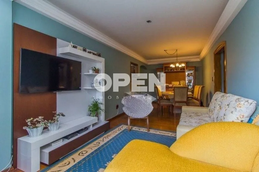 Foto 1 de Apartamento com 3 Quartos à venda, 108m² em Centro, Canoas