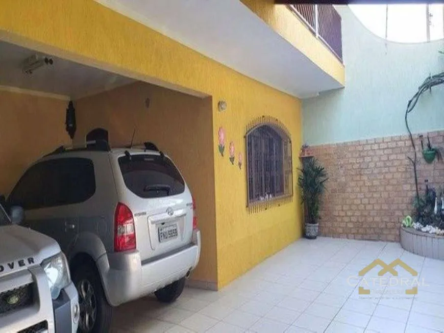 Foto 1 de Sobrado com 3 Quartos à venda, 348m² em Ponte de Sao Joao, Jundiaí