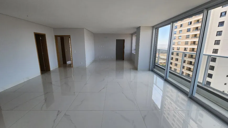 Foto 1 de Apartamento com 3 Quartos à venda, 177m² em Jardim Goiás, Goiânia