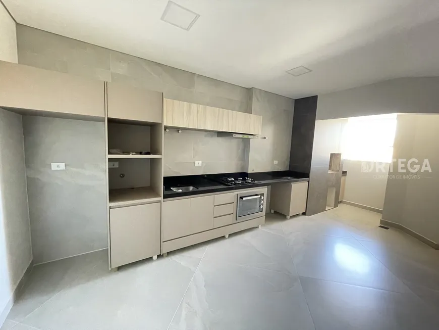 Foto 1 de Apartamento com 3 Quartos à venda, 77m² em Zona 03, Maringá