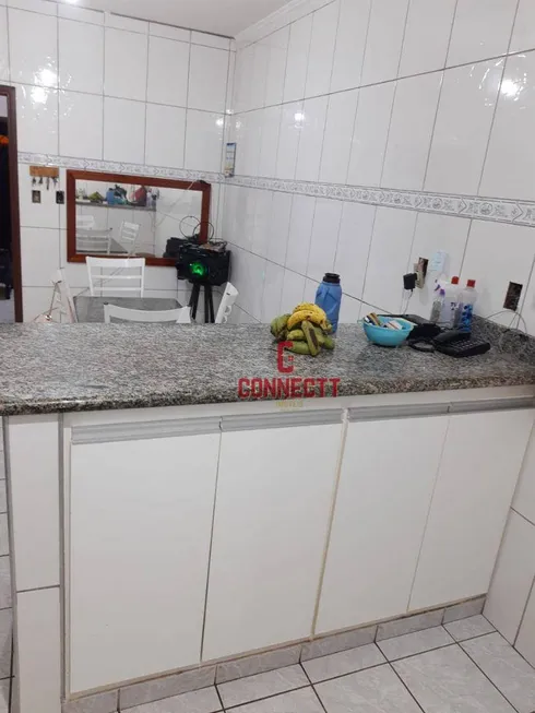 Foto 1 de Casa com 2 Quartos à venda, 120m² em Vila Tibério, Ribeirão Preto