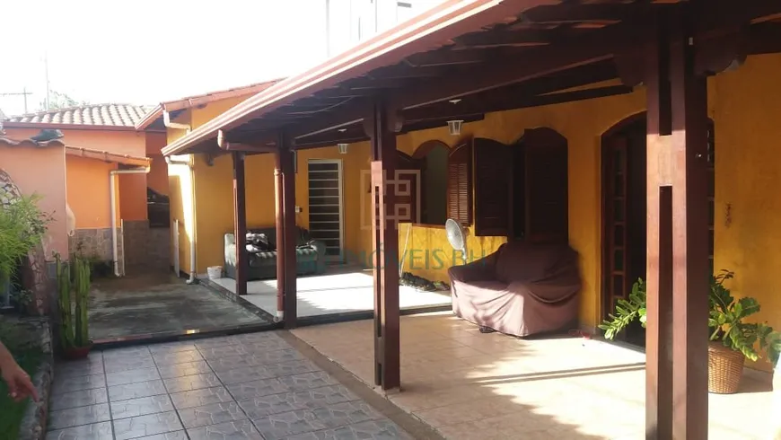 Foto 1 de Casa com 3 Quartos à venda, 250m² em Coqueiros, Belo Horizonte