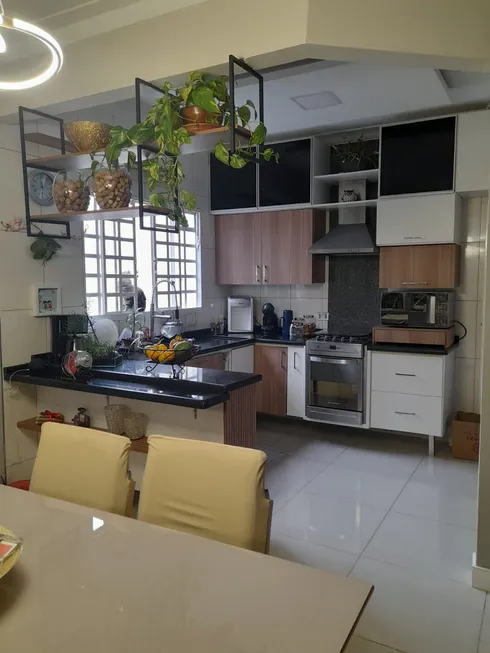 Foto 1 de Casa de Condomínio com 3 Quartos à venda, 110m² em Barranco, Taubaté