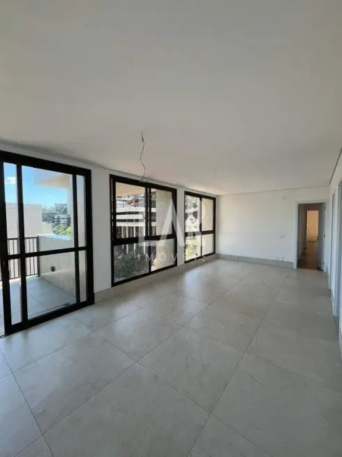 Foto 1 de Apartamento com 4 Quartos à venda, 137m² em Santa Lúcia, Belo Horizonte