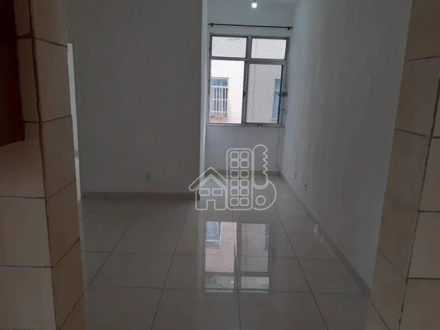 Foto 1 de Apartamento com 2 Quartos à venda, 48m² em Centro, Niterói