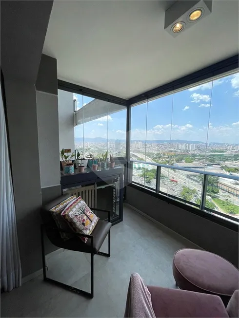 Foto 1 de Apartamento com 1 Quarto para alugar, 61m² em Água Branca, São Paulo