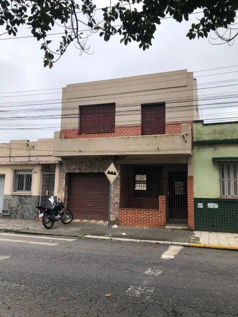 Foto 1 de Casa com 4 Quartos para venda ou aluguel, 182m² em Fragata, Pelotas