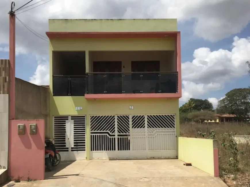 Foto 1 de Casa com 2 Quartos à venda, 69m² em , Pombos